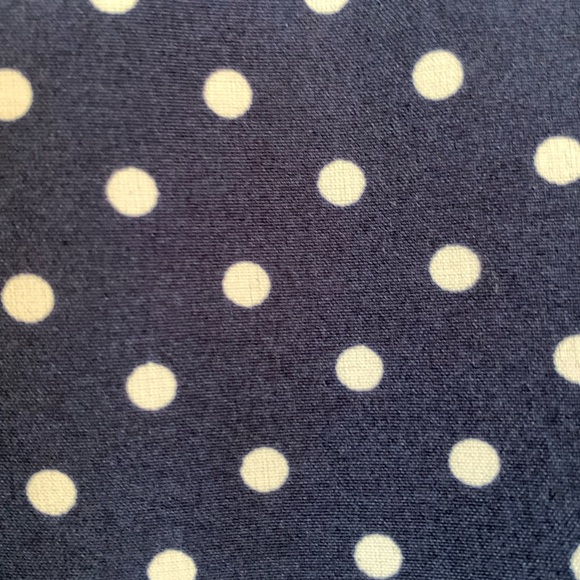 NOTATIONS Navy/white polka dot shirt blouse, side slits, silver buttons. L EUC - Picture 8 of 17
